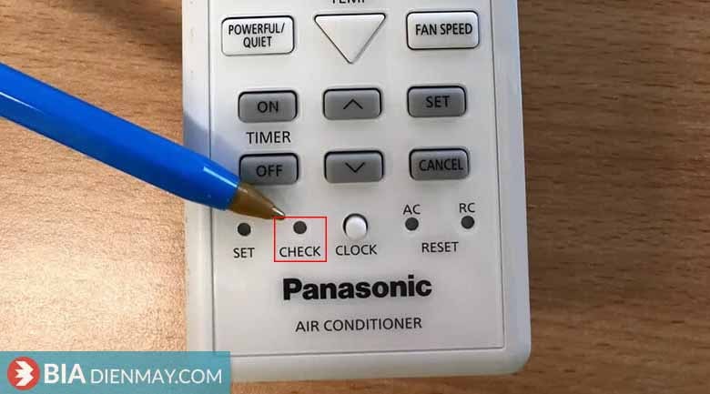 Điều hòa Panasonic 12000 BTU CU/CS-U12ZKH-8 - tự chuẩn đoán lỗi