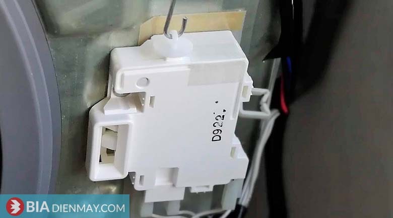 Lỗi E40 máy giặt Electrolux